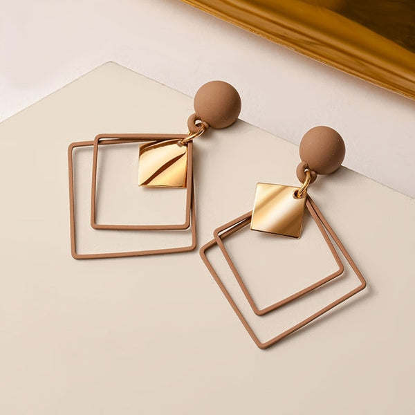 Brown Arcylic Geometric Dangle Drop Gold Earing - Regeneration Zone